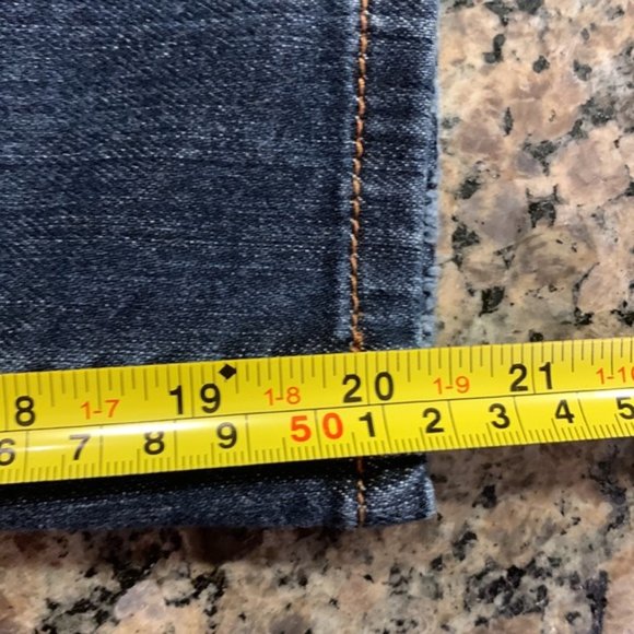 Guess Dark Blue Cropped Jeans - Picture 9 of 9